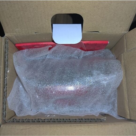 DASH Egg Bite Maker Fast Heating w/ 4 Silicone Mol - Picture 10 of 10